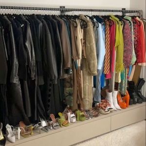 Meet your Posher, Socacloset